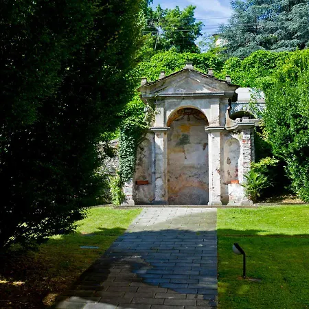 アパート Per Voi-tre Minuti Dal *