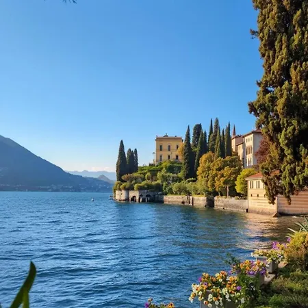 Per Voi-tre Minuti Dal Apartament *