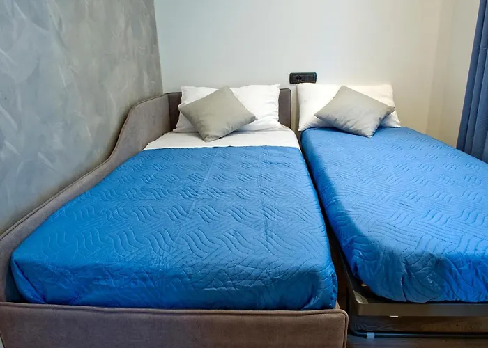 Per Voi-tre Minuti Dal Apartament *