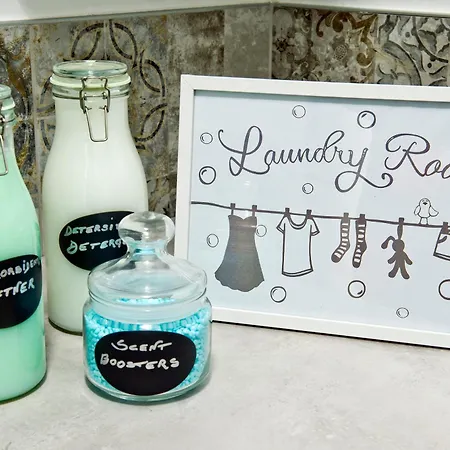 Per Voi-tre Minuti Dal 公寓 *